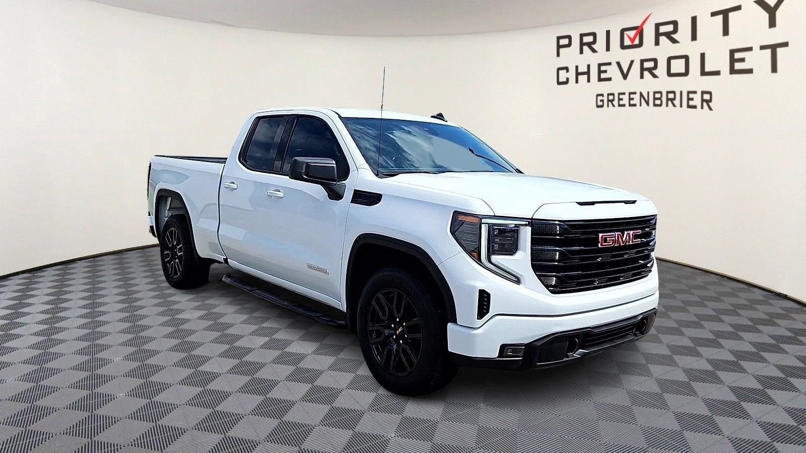 2023 GMC Sierra 1500 Elevation