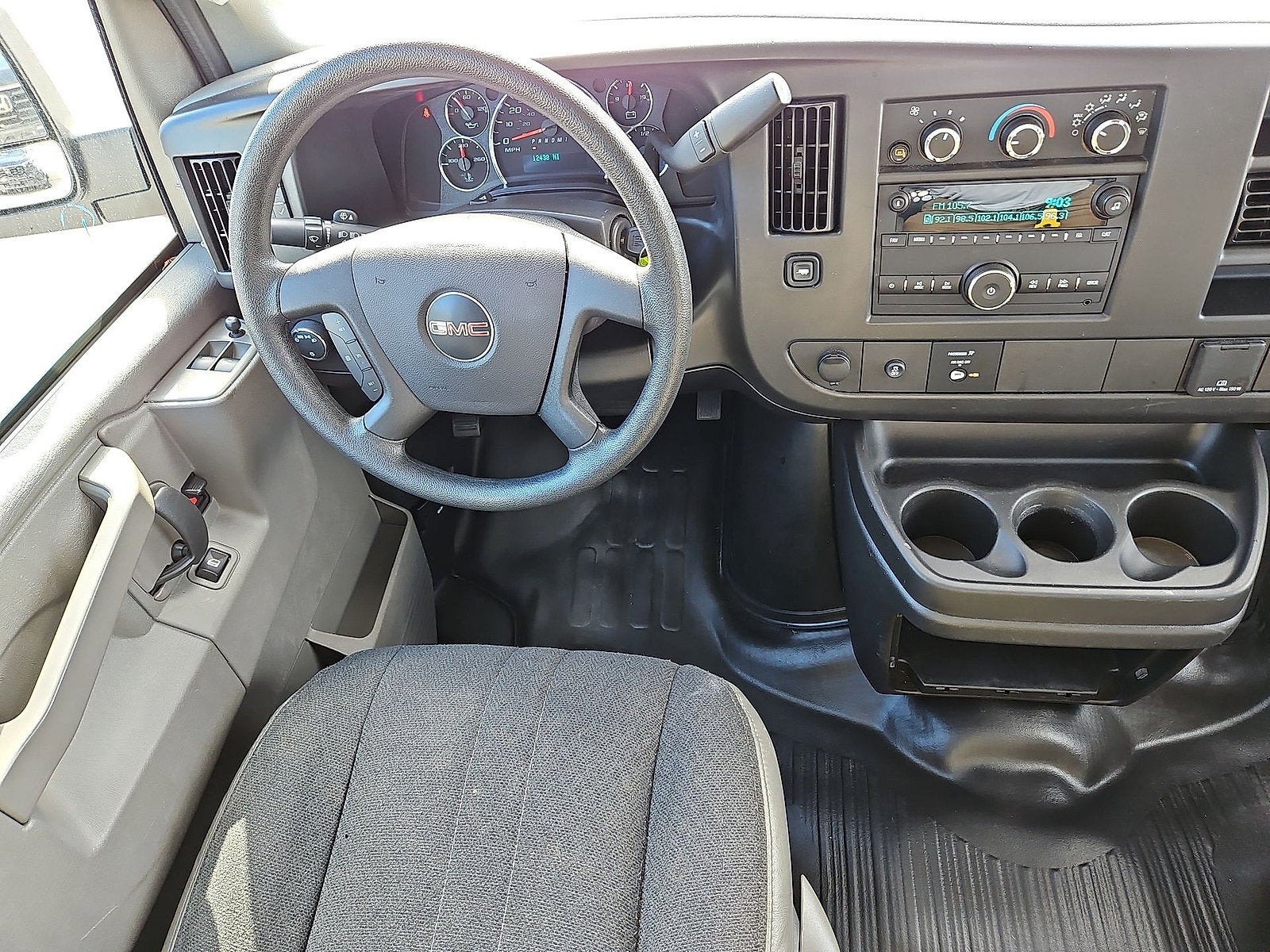 2025 GMC Savana Cargo Work Van