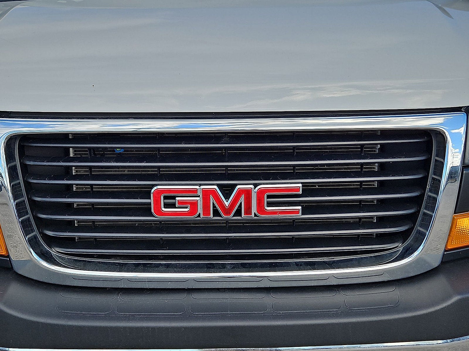 2025 GMC Savana Cargo Work Van