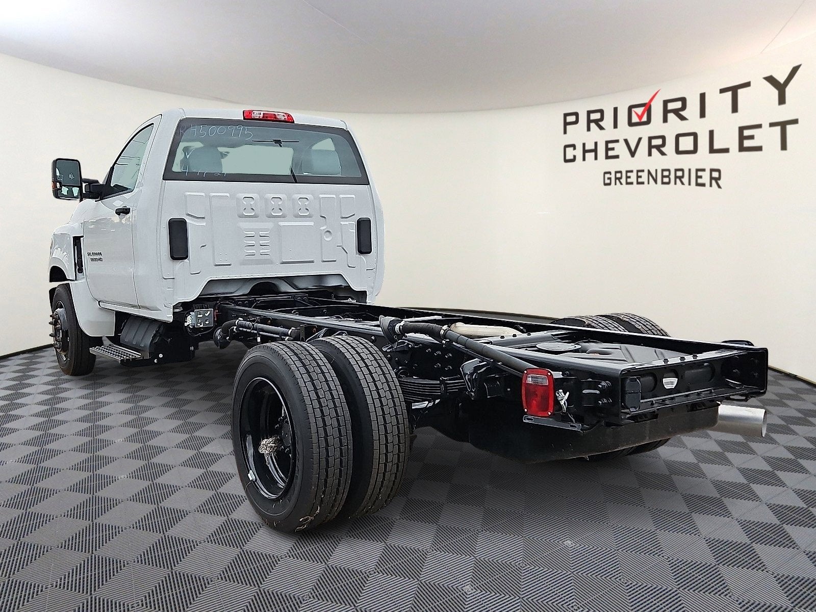 2024 Chevrolet Silverado 5500 HD Work Truck