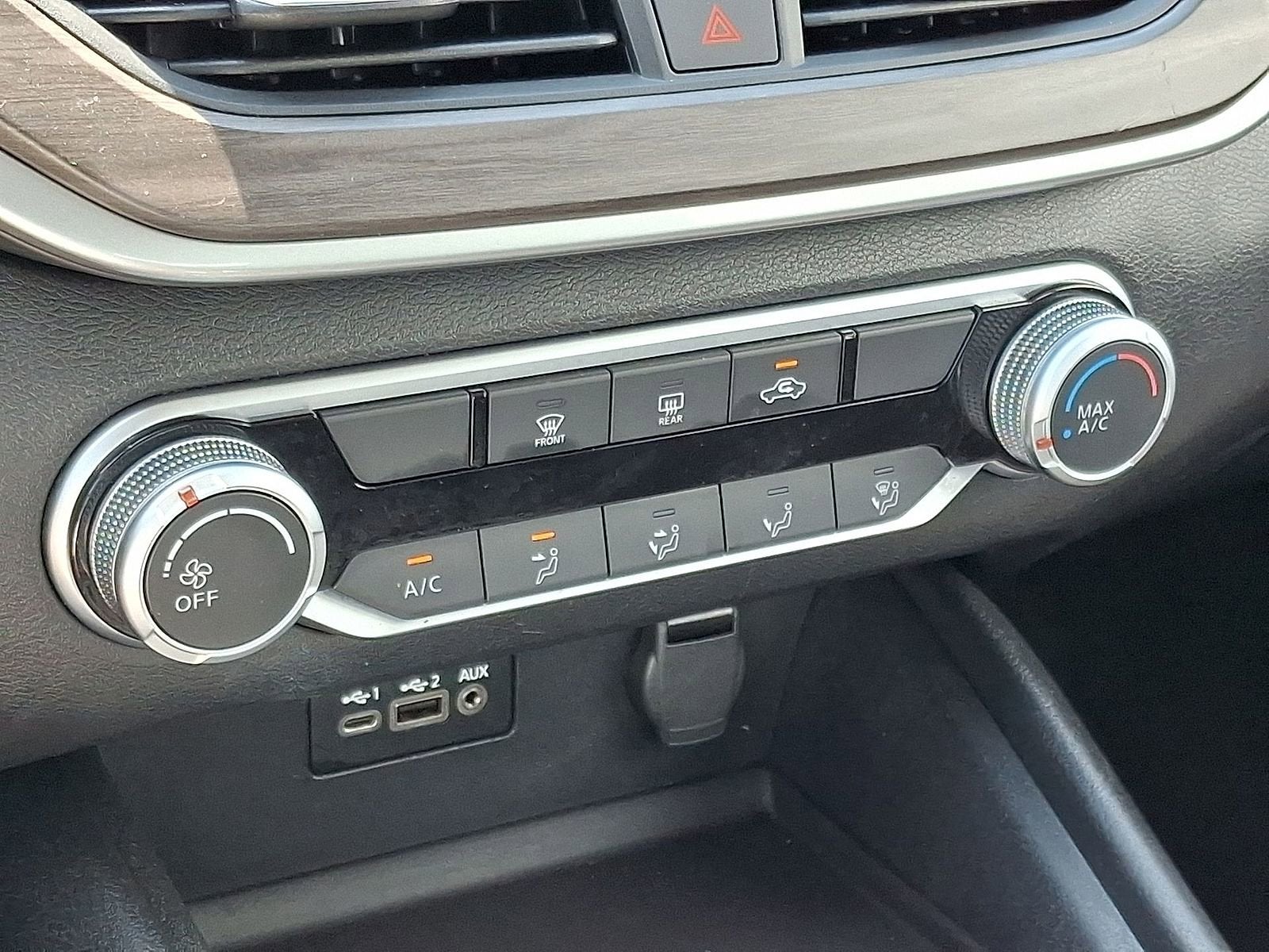 2025 Nissan Altima SV FWD