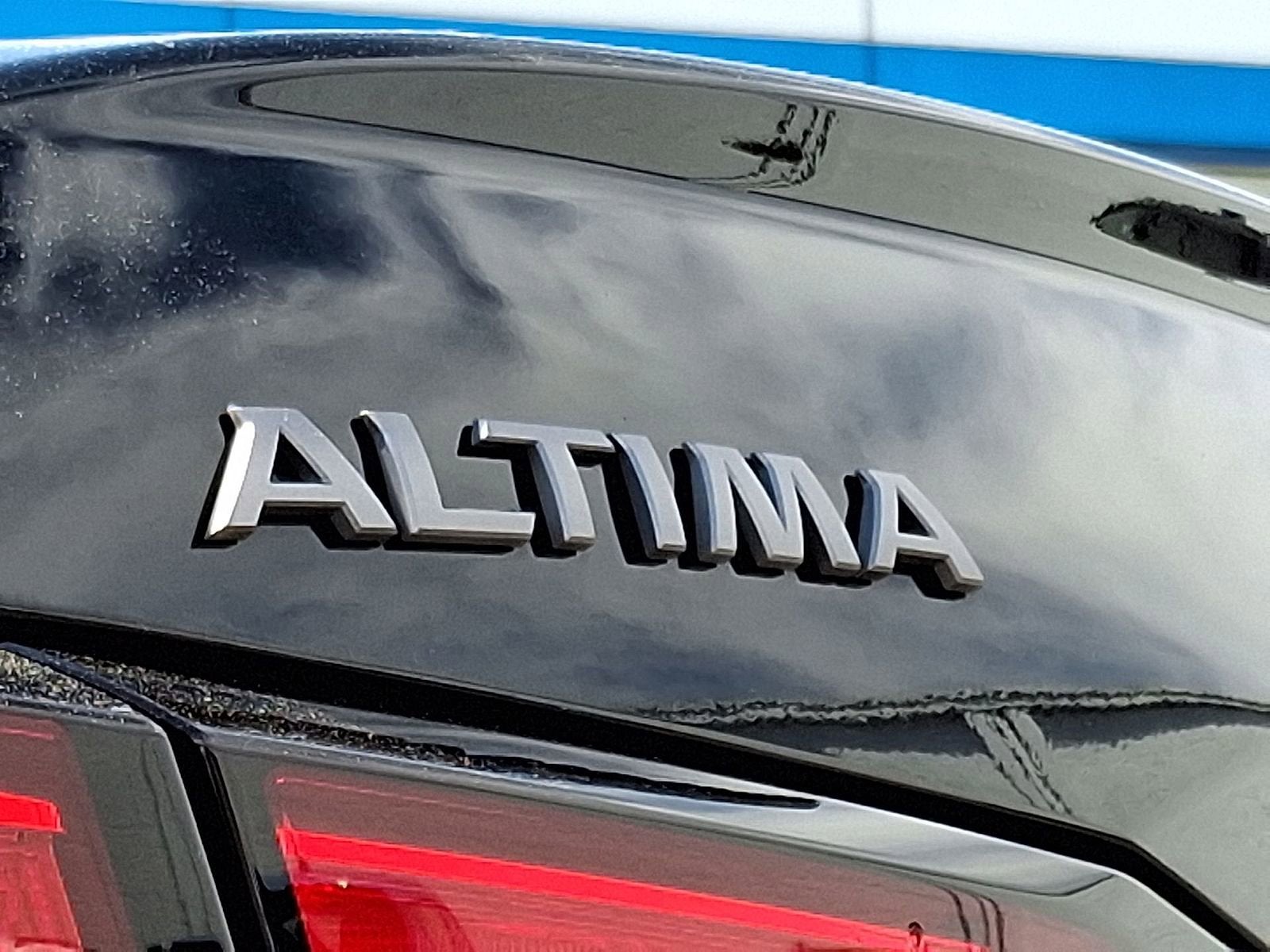 2025 Nissan Altima SV FWD