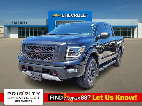 2024 Nissan TITAN Crew Cab PRO-4X 4x4