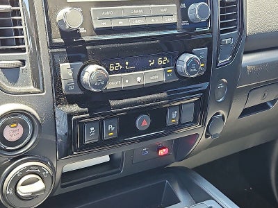 2024 Nissan TITAN Crew Cab PRO-4X 4x4