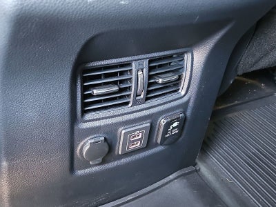 2024 Nissan TITAN Crew Cab PRO-4X 4x4