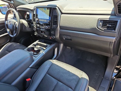 2024 Nissan TITAN Crew Cab PRO-4X 4x4