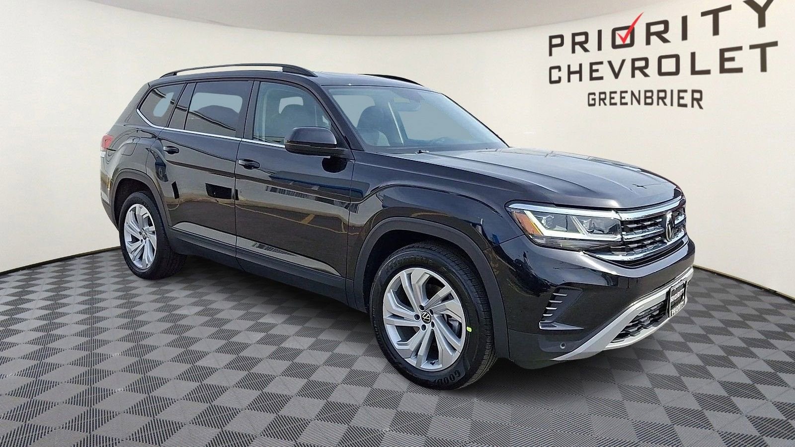 2023 Volkswagen Atlas 3.6L V6 SE w/Technology