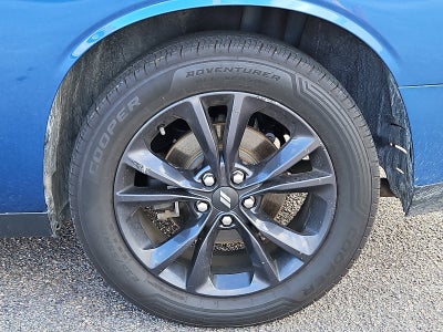 2020 Dodge Challenger SXT AWD
