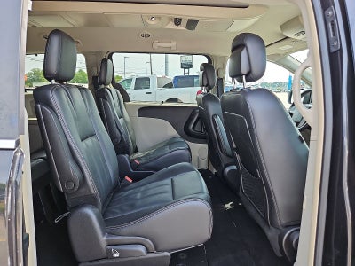 2014 Chrysler Town & Country Touring