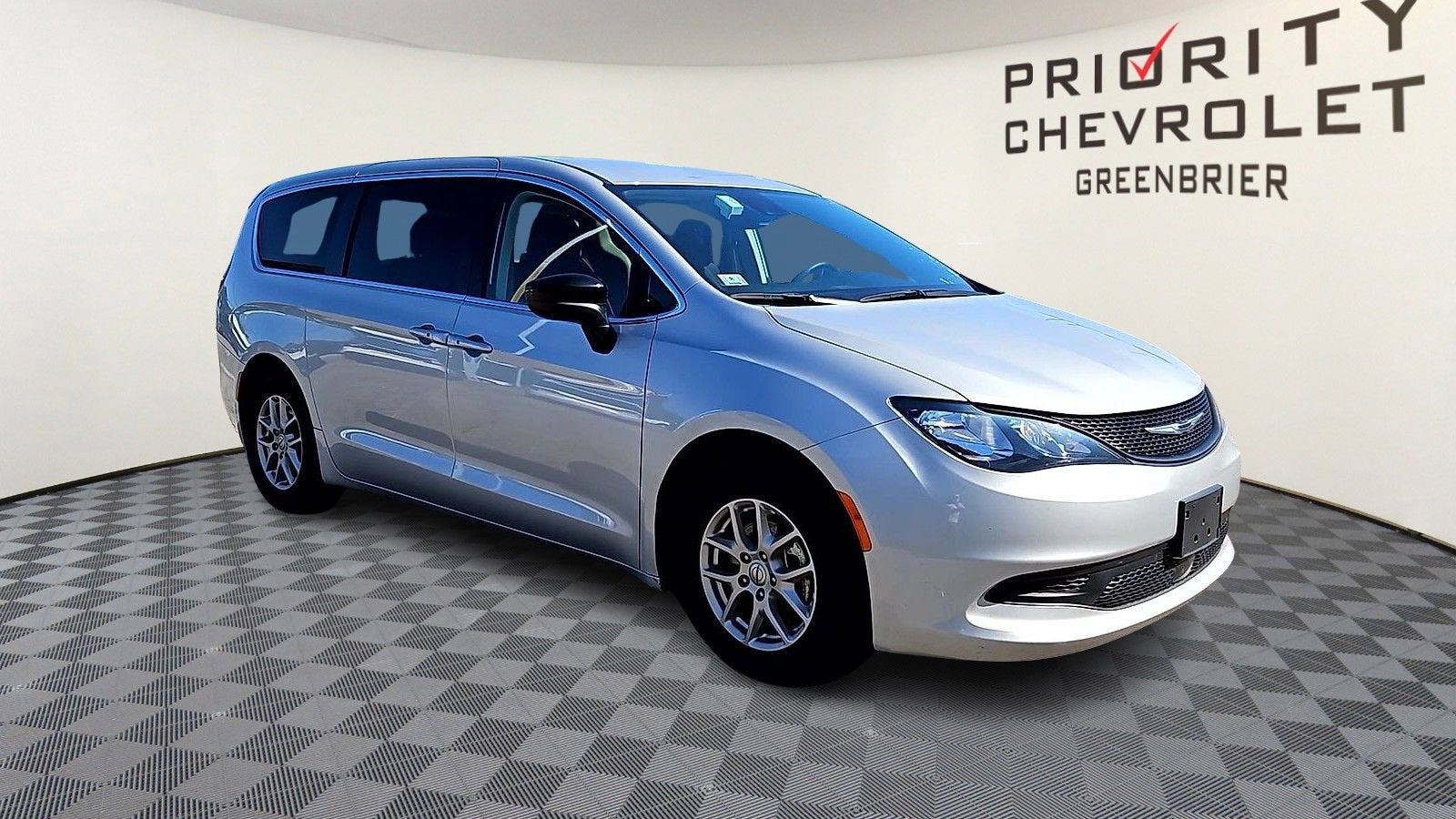 2024 Chrysler Voyager LX