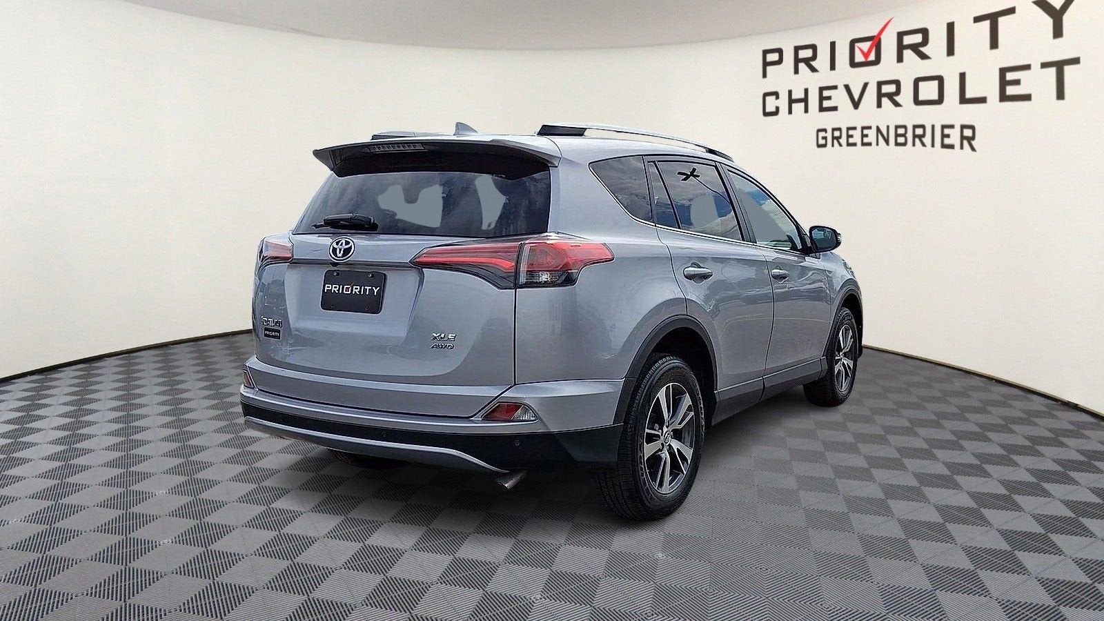 2018 Toyota RAV4 XLE