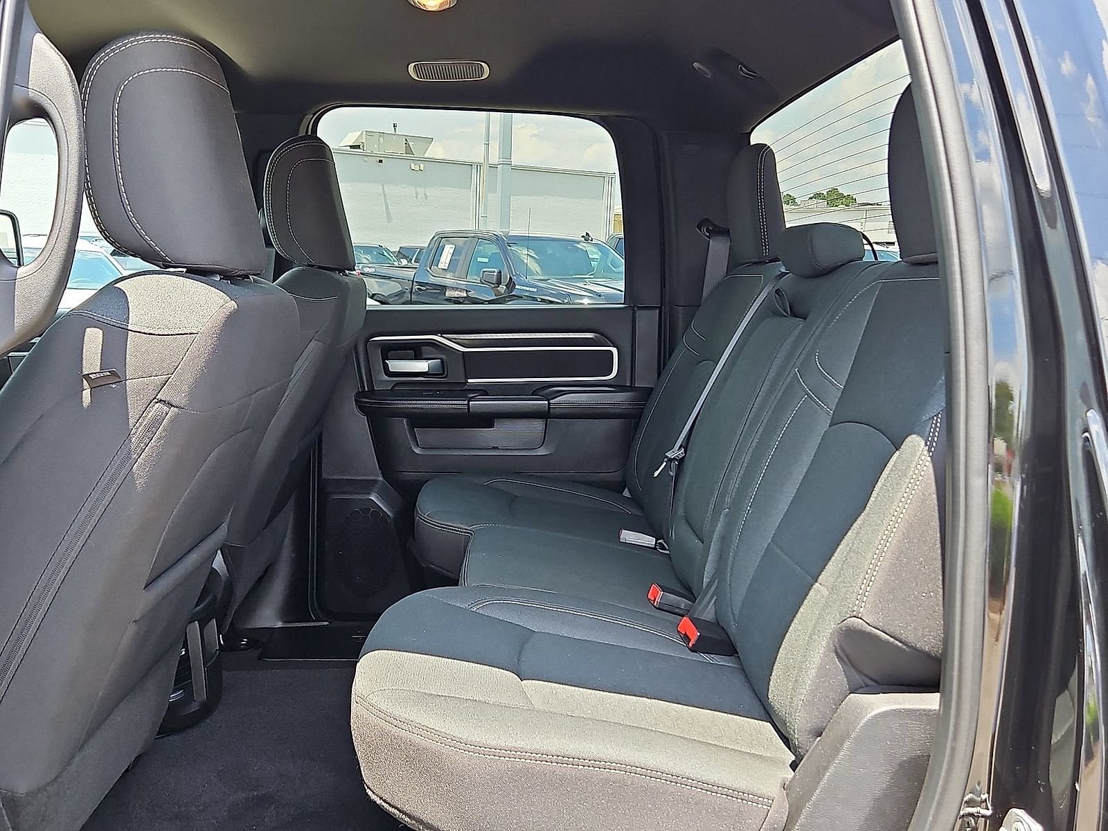 2025 RAM 2500 Big Horn Crew Cab 4x4 6'4" Box