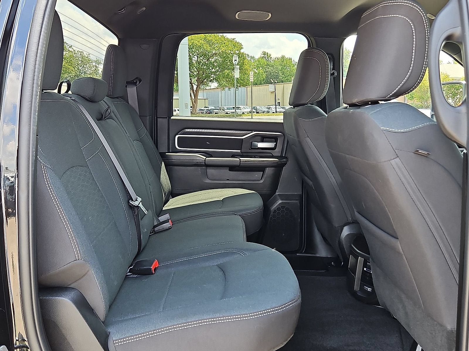 2025 RAM 2500 Big Horn Crew Cab 4x4 6'4" Box