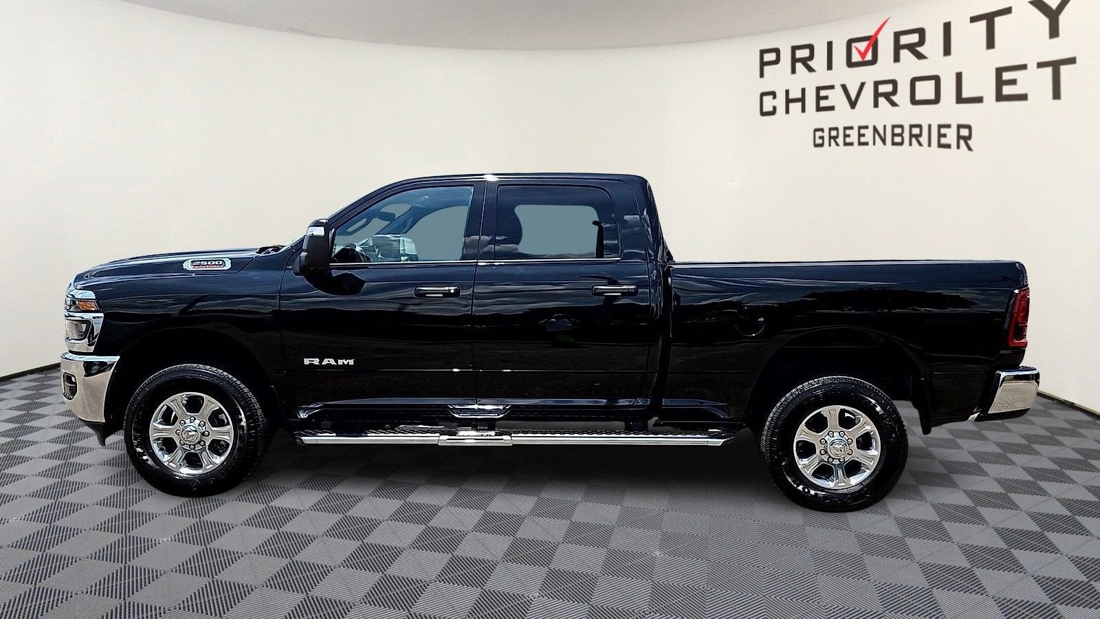 2025 RAM 2500 Big Horn Crew Cab 4x4 6'4" Box
