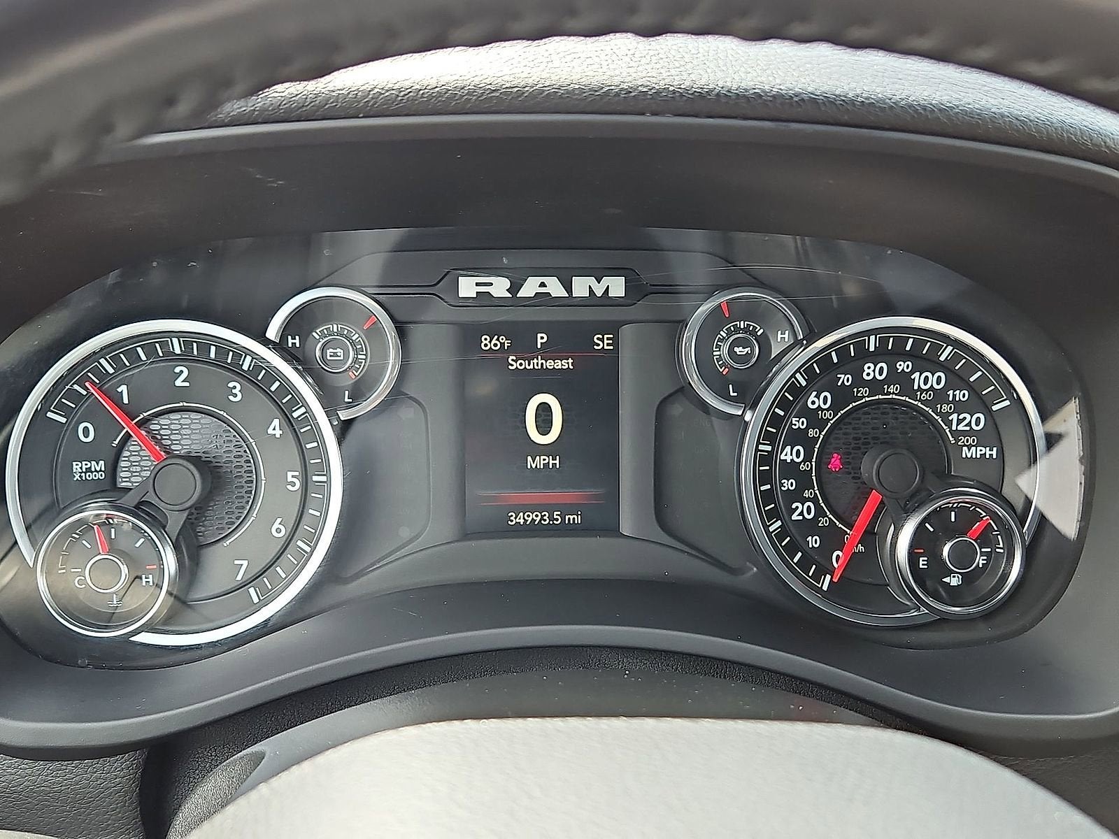 2024 RAM 2500 Big Horn Crew Cab 4x4 6'4" Box
