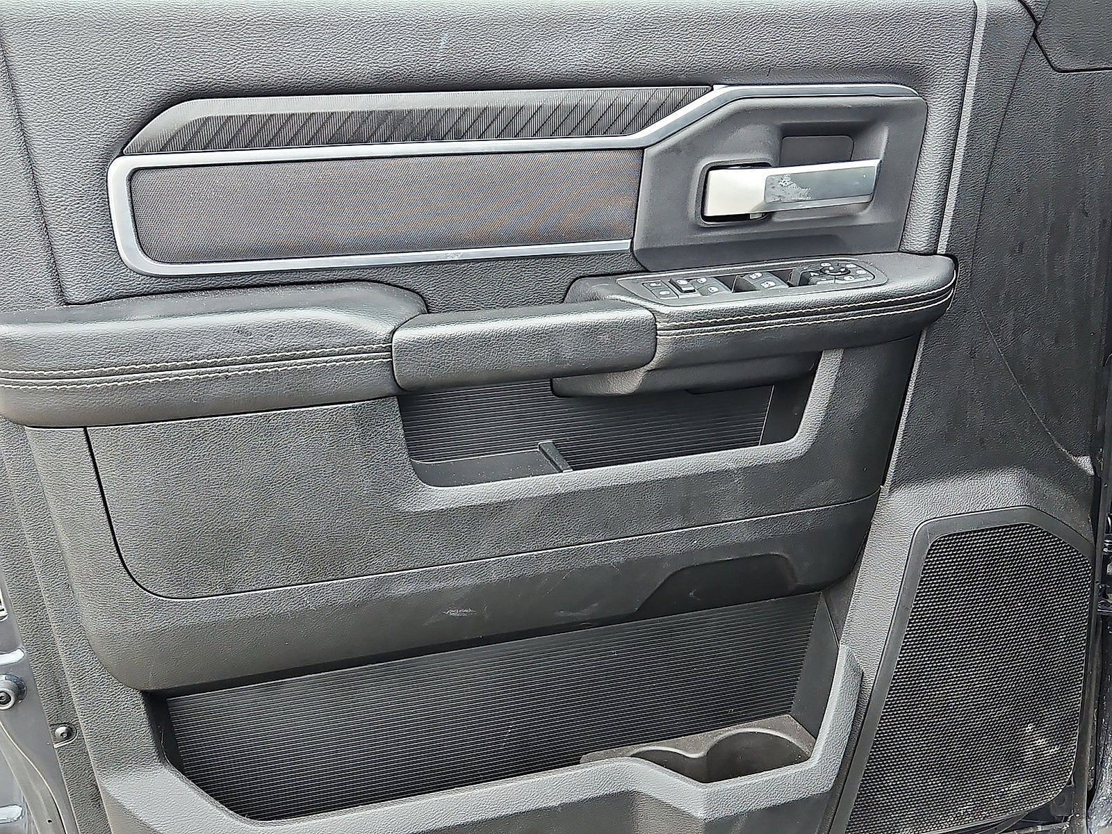 2025 RAM 2500 Big Horn Crew Cab 4x4 6'4" Box