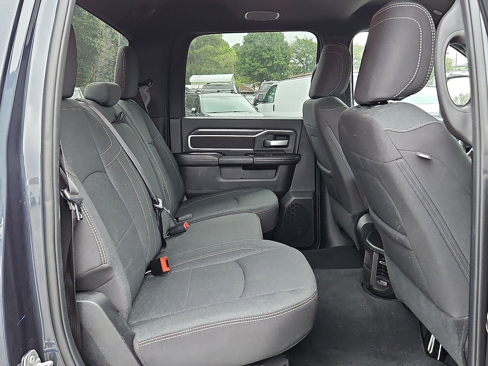 2025 RAM 2500 Big Horn Crew Cab 4x4 6'4" Box