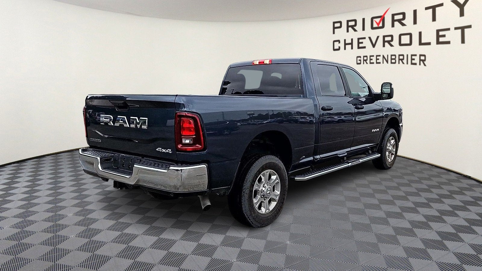2025 RAM 2500 Big Horn Crew Cab 4x4 6'4" Box