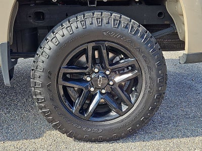 2022 Chevrolet Silverado 1500 Custom Trail Boss