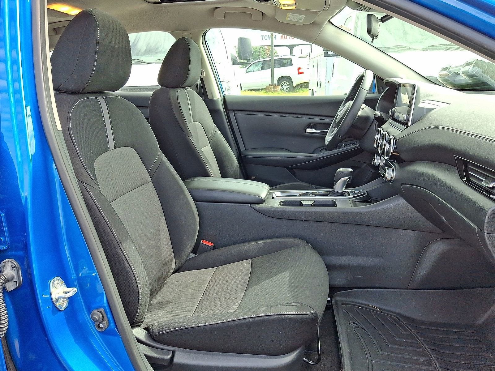 2020 Nissan Sentra SV Xtronic CVT