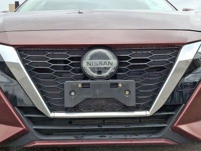 2022 Nissan Sentra SV Xtronic CVT