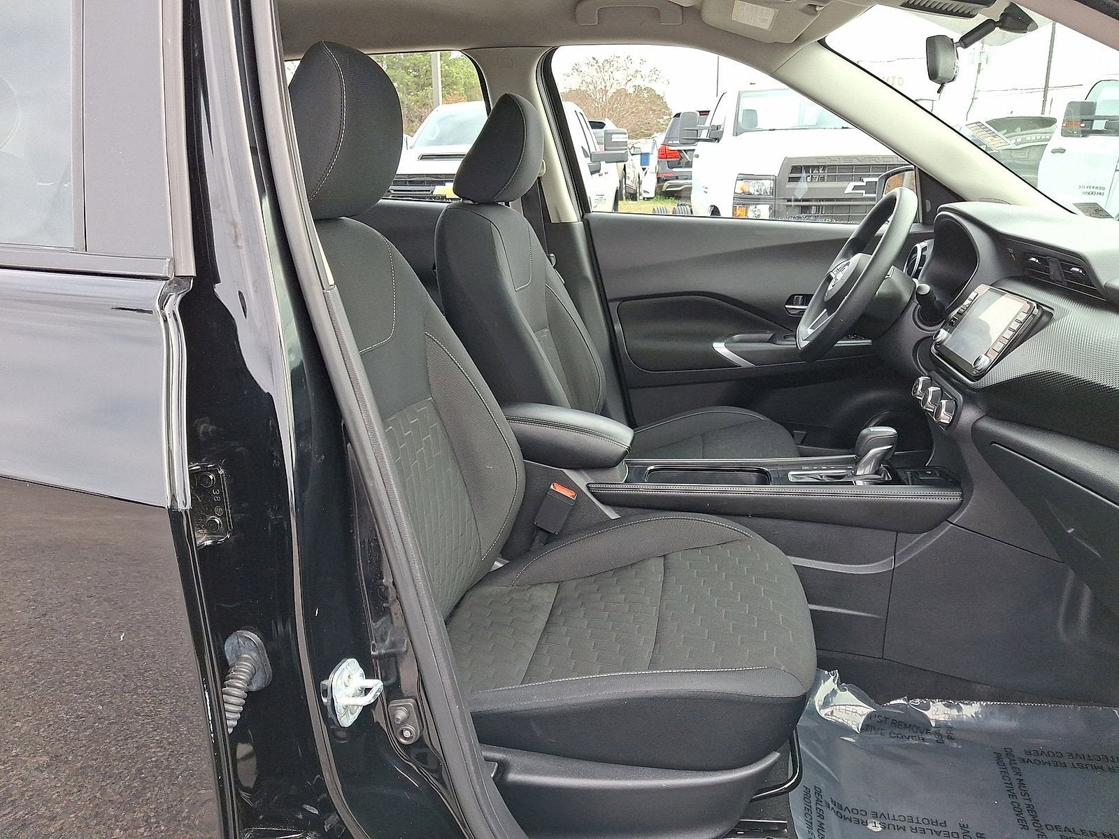 2024 Nissan Kicks SV Xtronic CVT