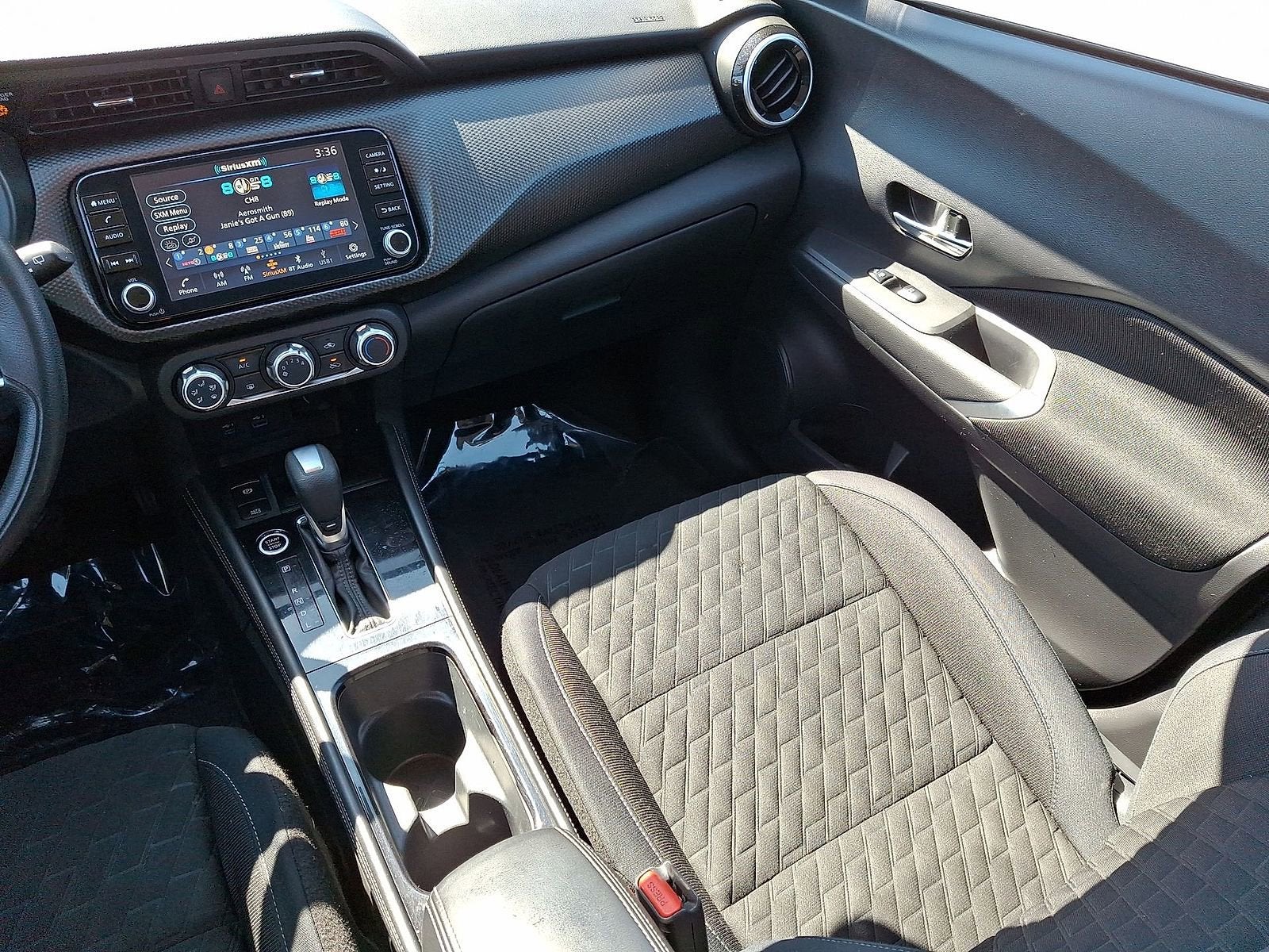 2023 Nissan Kicks SV Xtronic CVT