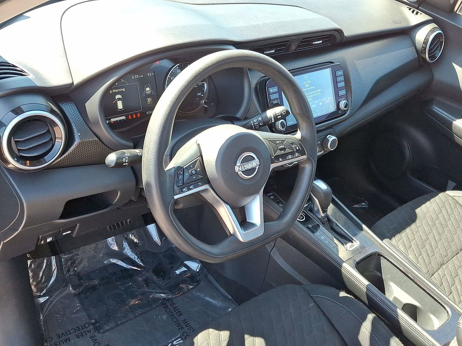 2023 Nissan Kicks SV Xtronic CVT