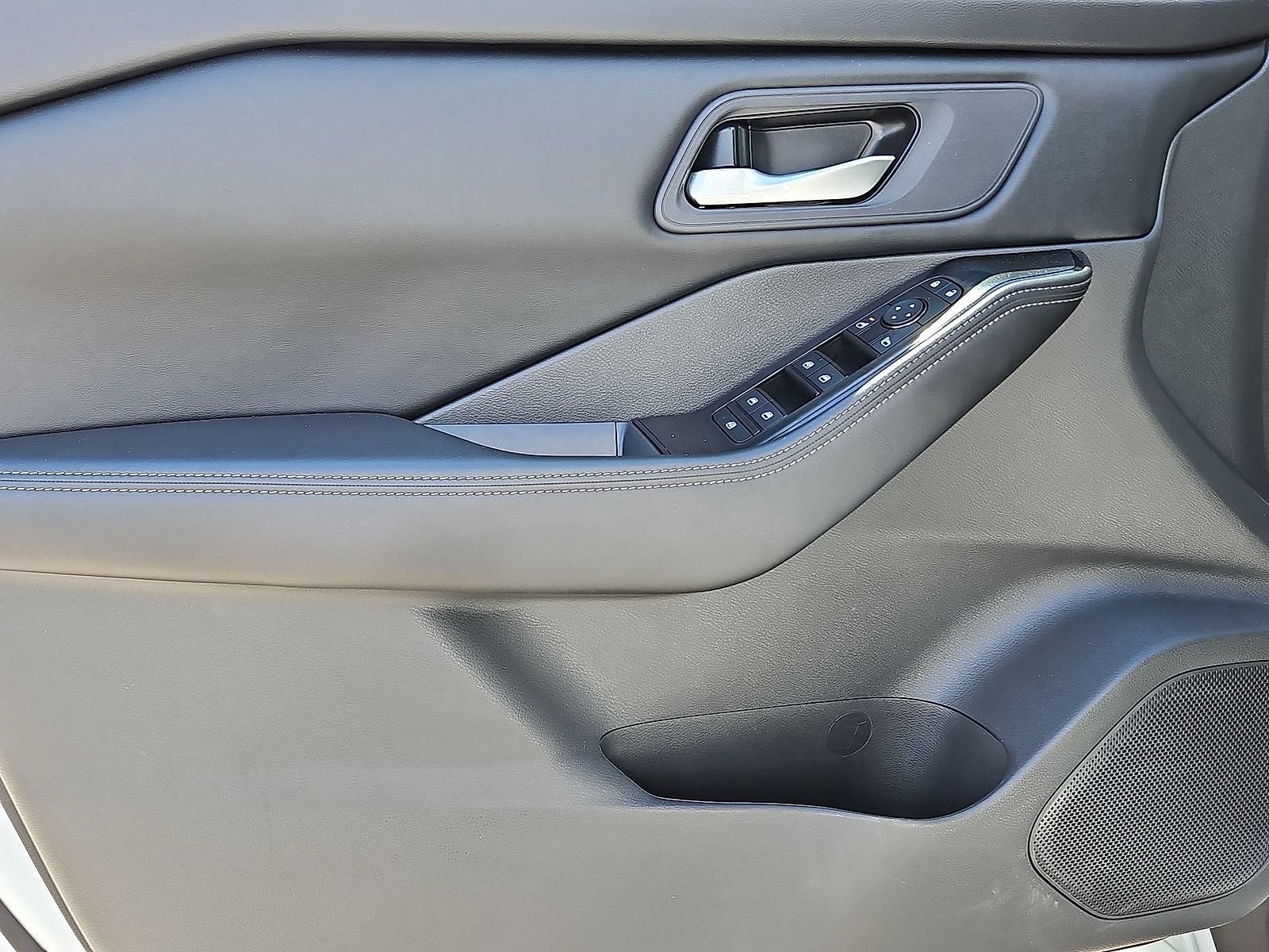 2025 Nissan Rogue SV Intelligent AWD
