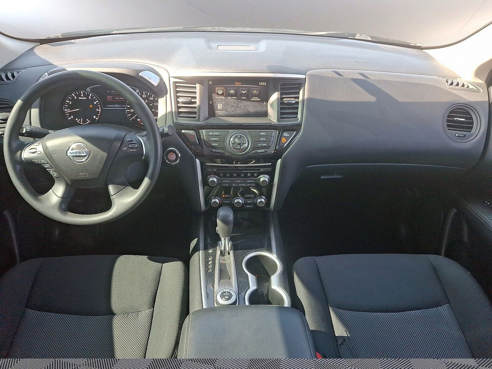 2020 Nissan Pathfinder S