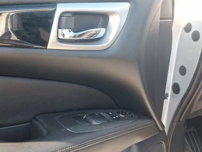 2020 Nissan Pathfinder S