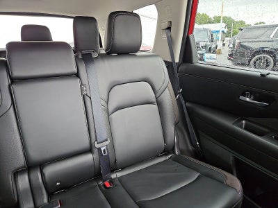 2023 Nissan Pathfinder SL 4WD