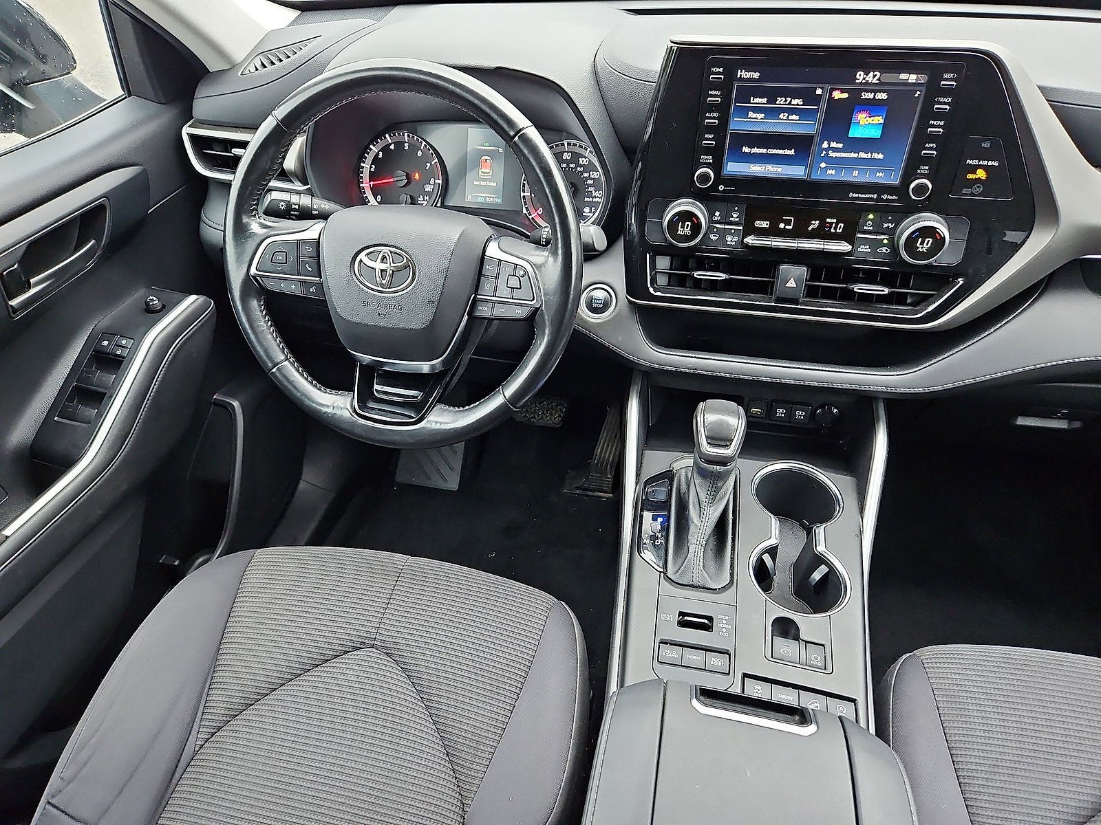 2021 Toyota Highlander LE