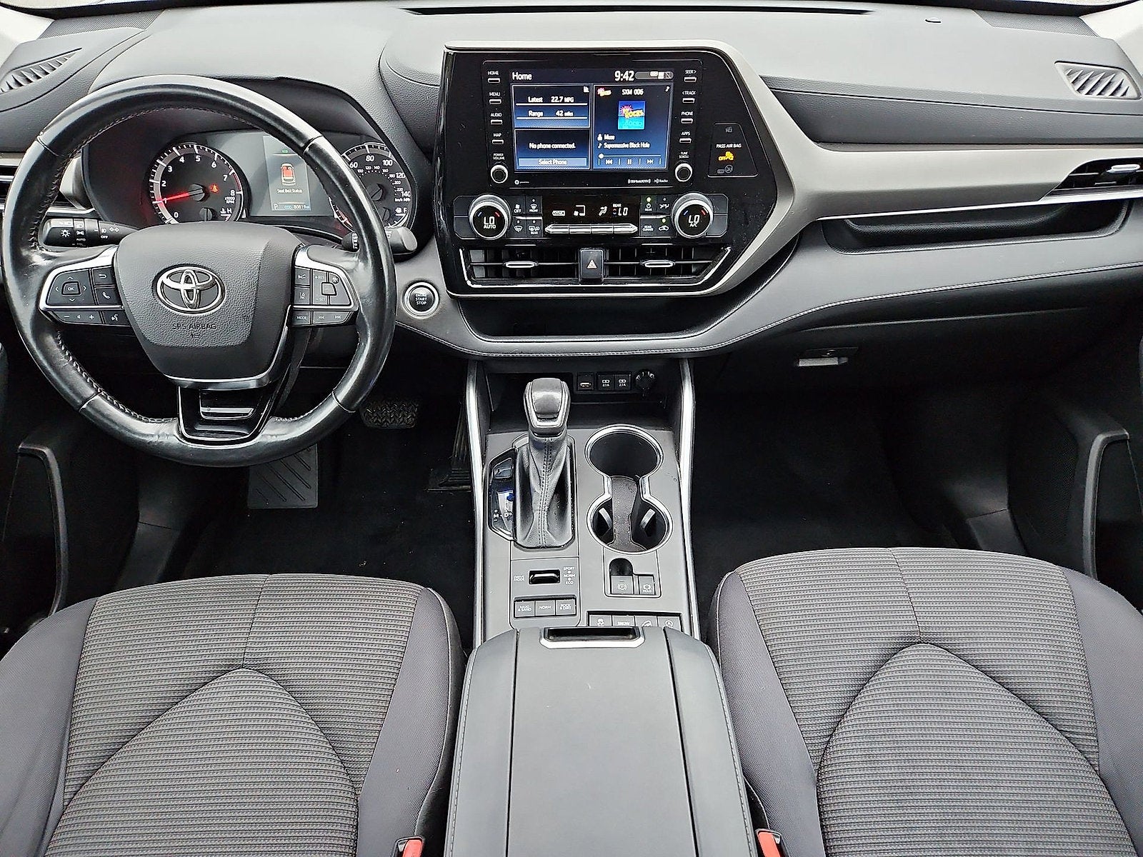 2021 Toyota Highlander LE