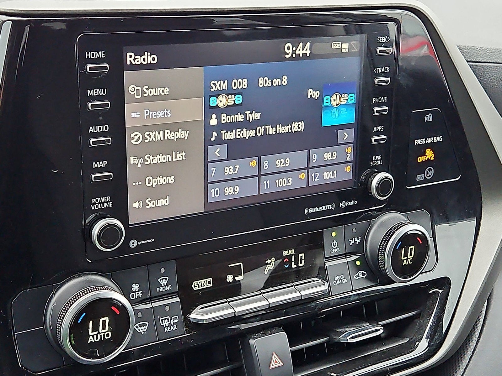 2021 Toyota Highlander LE