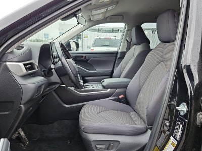 2021 Toyota Highlander LE