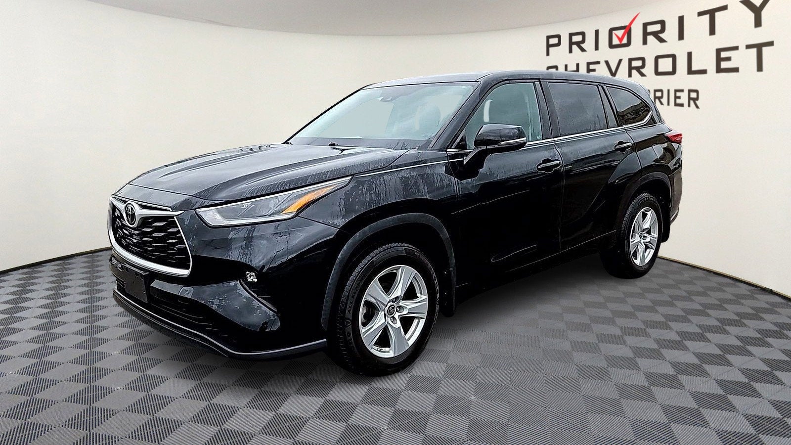 2021 Toyota Highlander LE