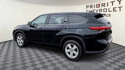2021 Toyota Highlander LE