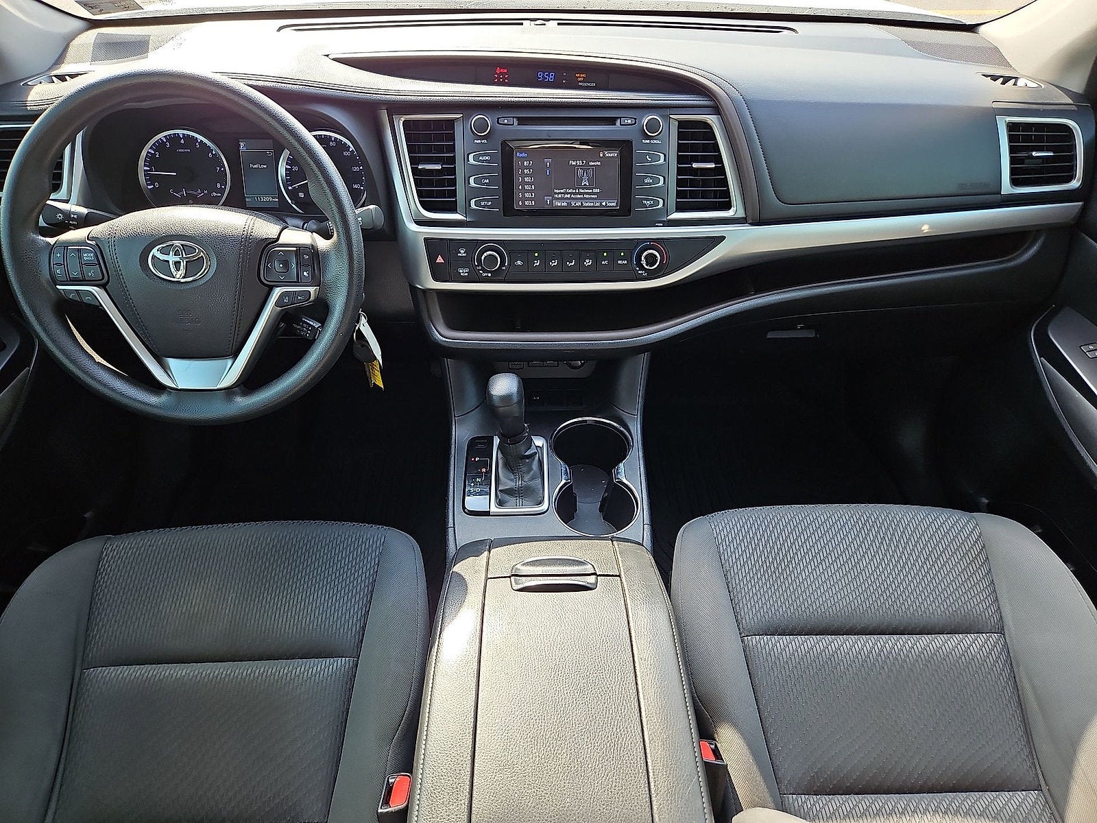 2017 Toyota Highlander LE