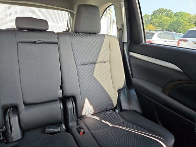 2017 Toyota Highlander LE