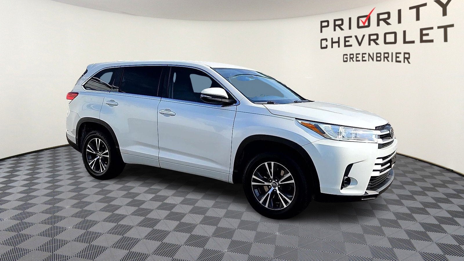 2017 Toyota Highlander LE