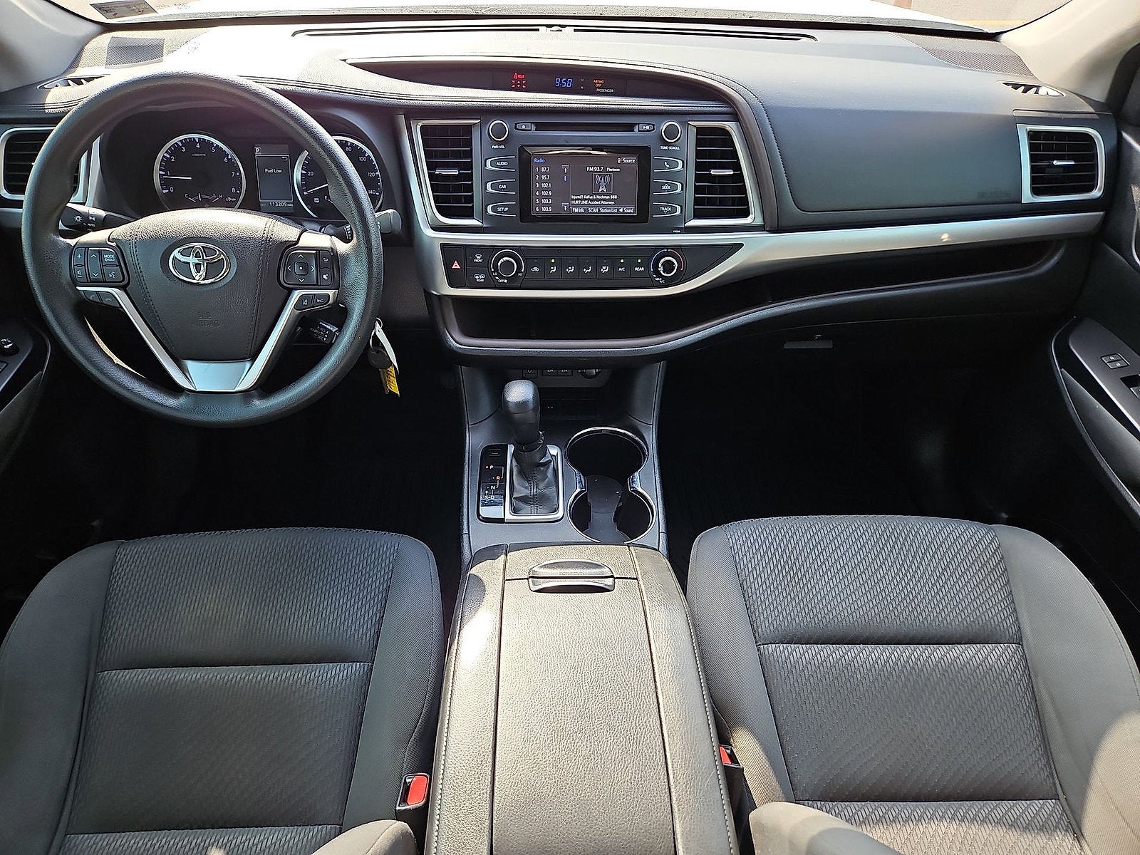 2017 Toyota Highlander LE