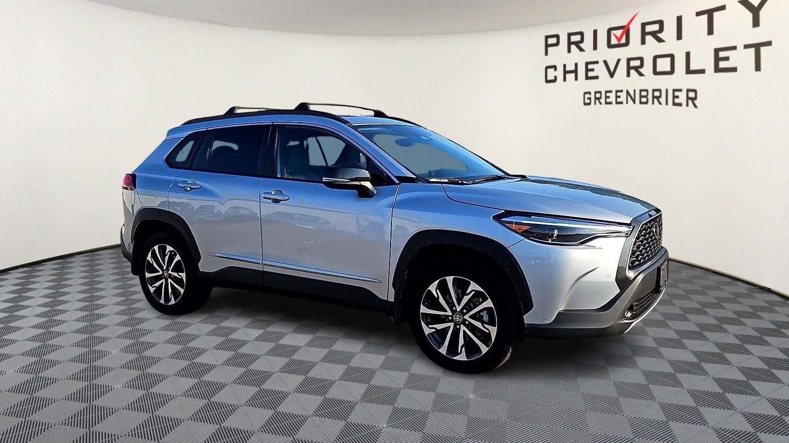 2025 Toyota Corolla Cross XLE