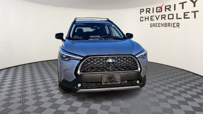 2025 Toyota Corolla Cross XLE