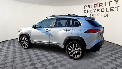 2025 Toyota Corolla Cross XLE