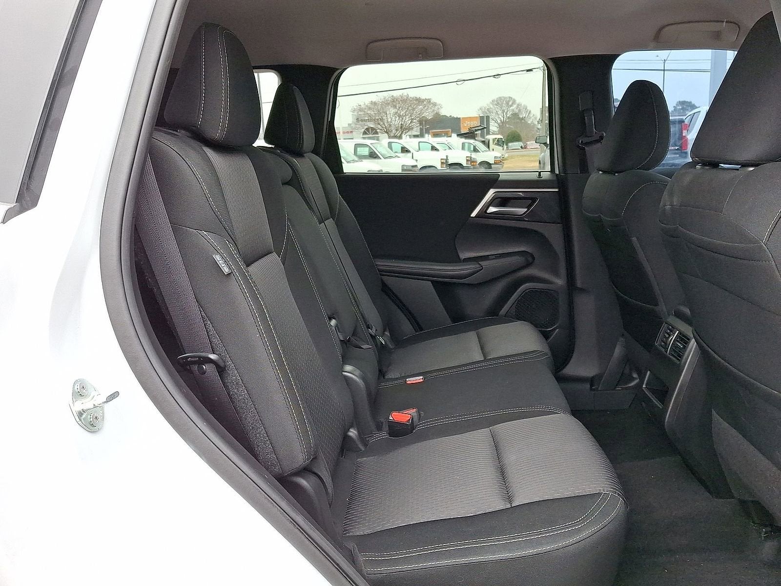 2024 Mitsubishi Outlander ES 2.5 2WD