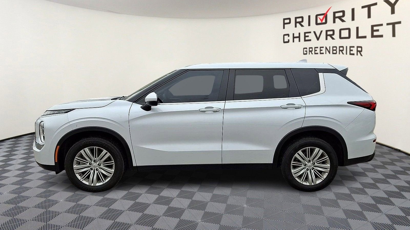 2024 Mitsubishi Outlander ES 2.5 2WD