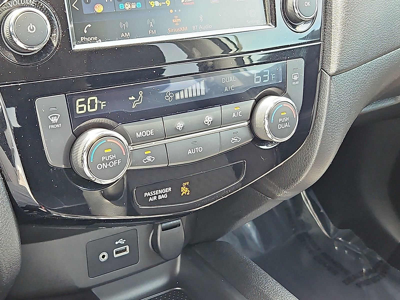 2020 Nissan Rogue SV FWD