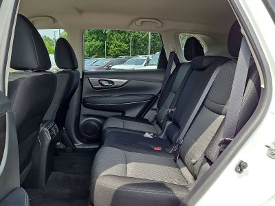 2020 Nissan Rogue SV FWD