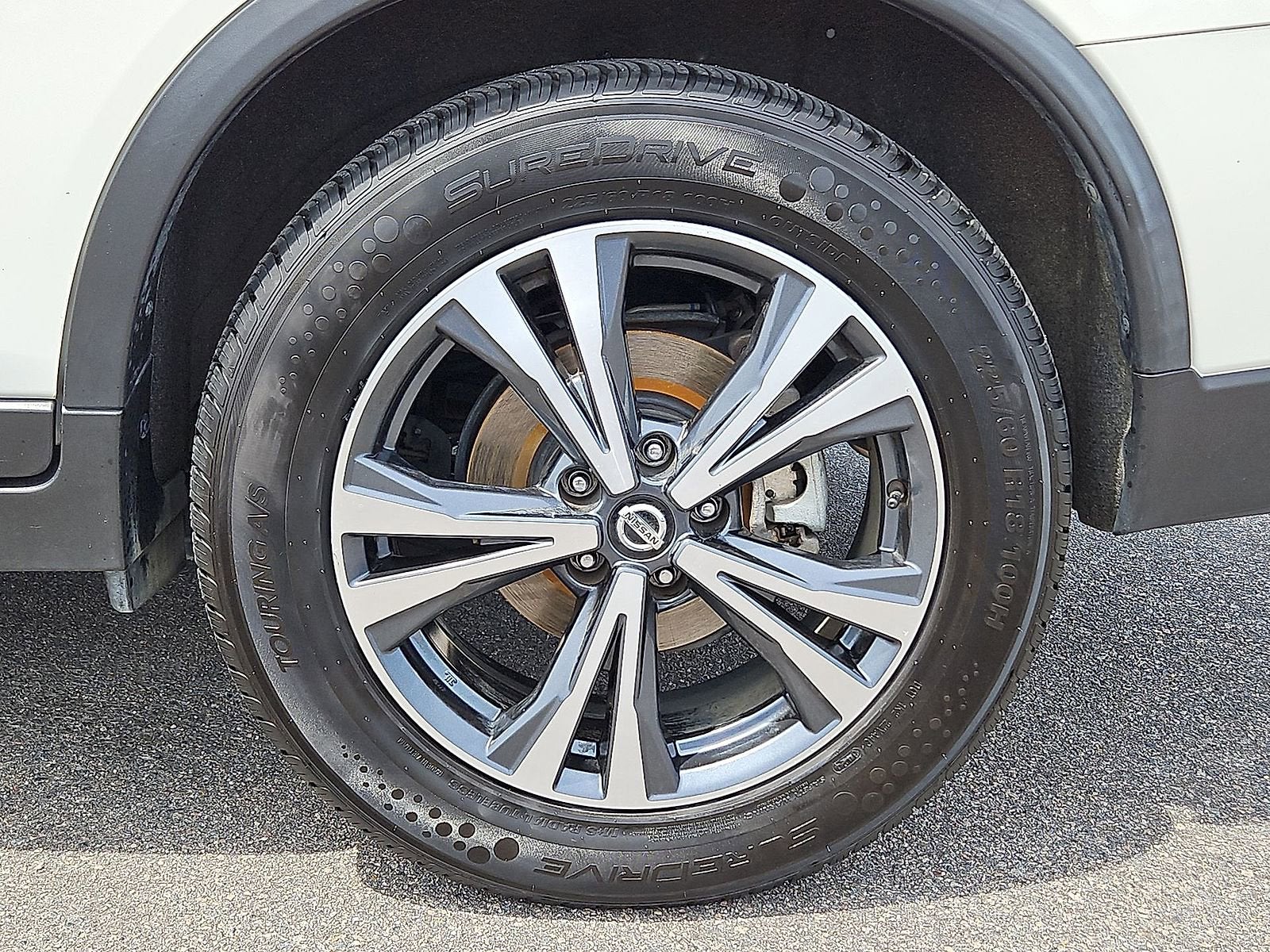 2020 Nissan Rogue SV FWD